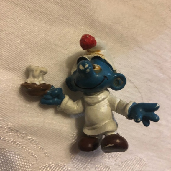 Lot of 4 Vintage Smurfs 1979 Peyo Germany Bully cake, present, bedtime - Picture 9 of 12